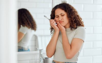 Caries entre dientes: síntomas, causas y tratamiento