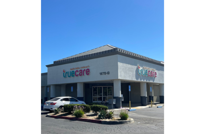 An image of the exterior of a clinic that you will love coming into every day when you work at TrueCare Perris!